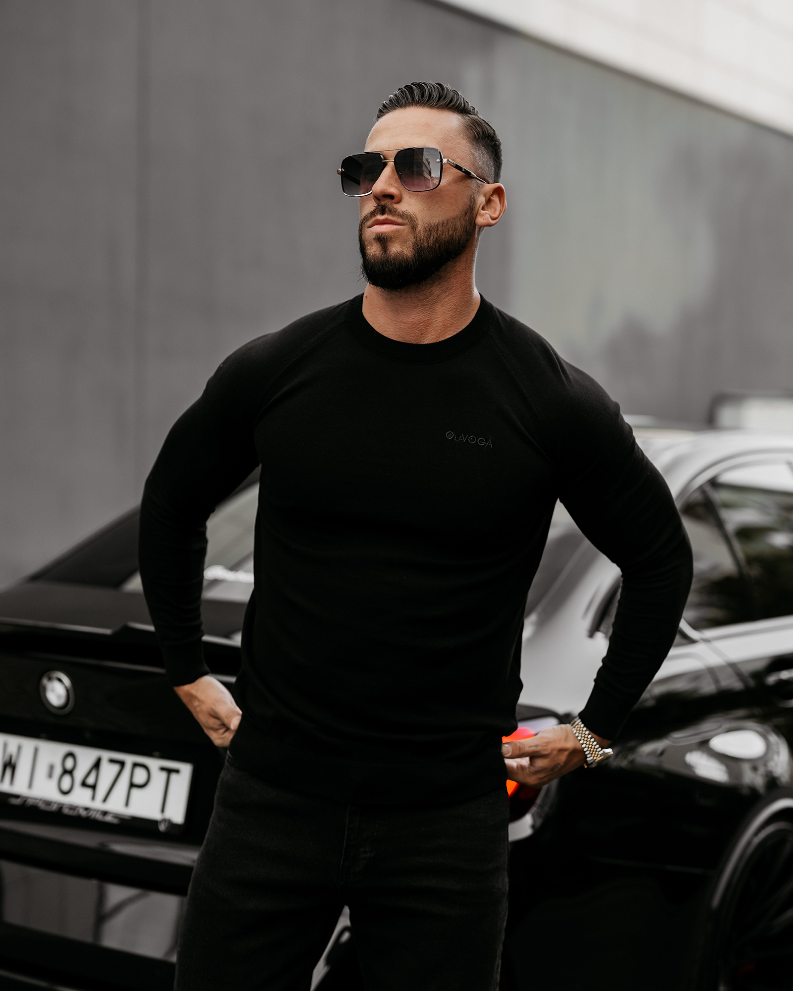 SWETEREK CZARNY OLAVOGA