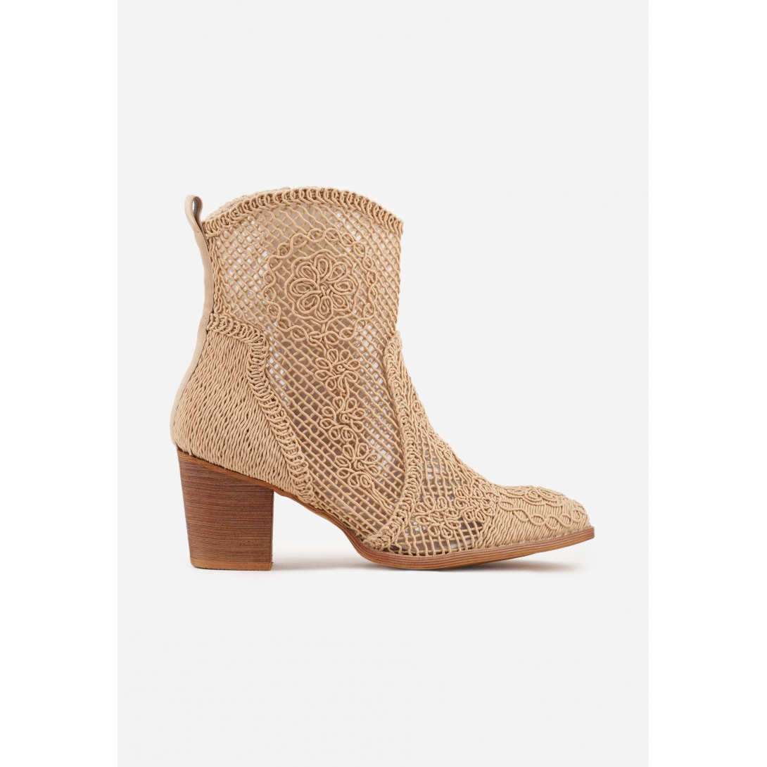 AŻUROWE KOWBOJKI CAMEL